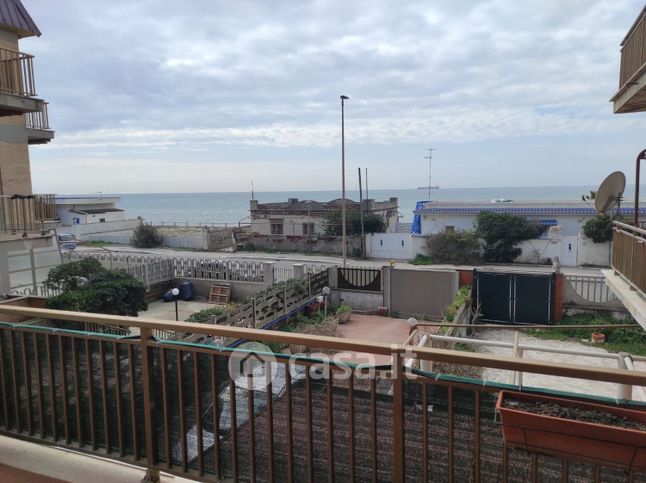 Appartamento in residenziale in Lungomare degli Ardeatini