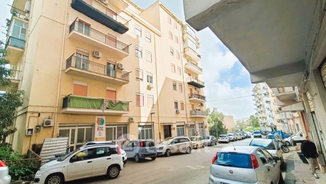 Ufficio in commerciale in Via Papa Luciani 75