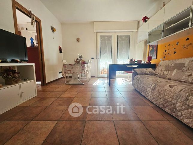 Appartamento in residenziale in Via Amalfi