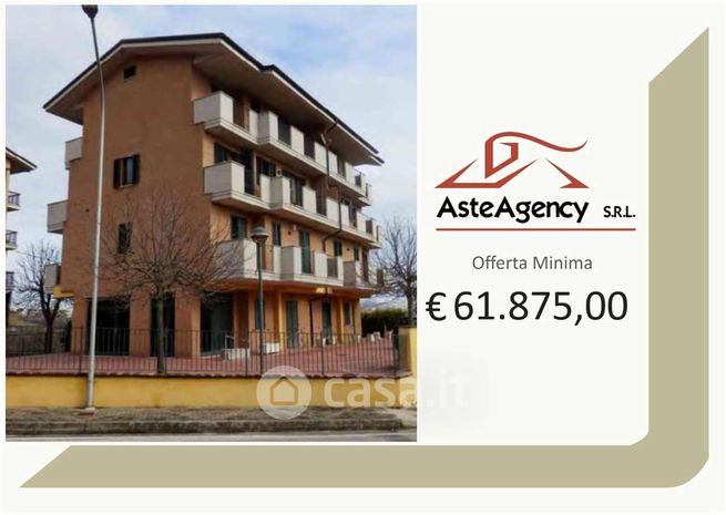 Appartamento in residenziale in Via Valle 51