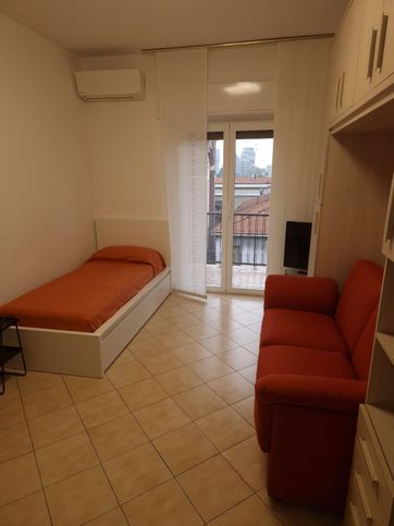 Appartamento in residenziale in Via Giulio Romano 25