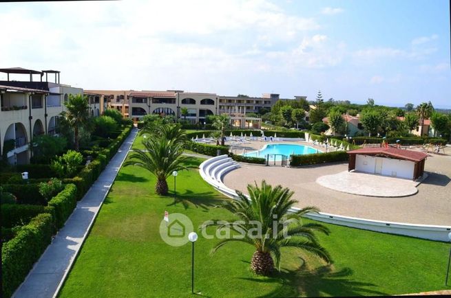 Casa bi/trifamiliare in residenziale in Contrada sansone