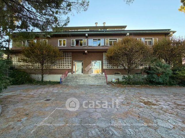 Appartamento in residenziale in Via Matteo Ricci 10
