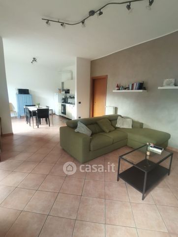 Appartamento in residenziale in Via Montello