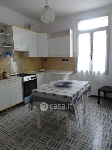 Appartamento in residenziale in Via Ivo Scapolo