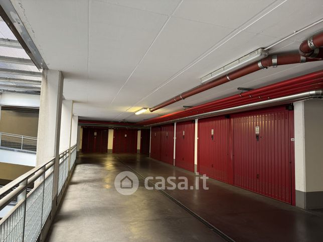 Garage/posto auto in residenziale in Via Solferino 23