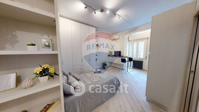 Appartamento in residenziale in Via Milano 21