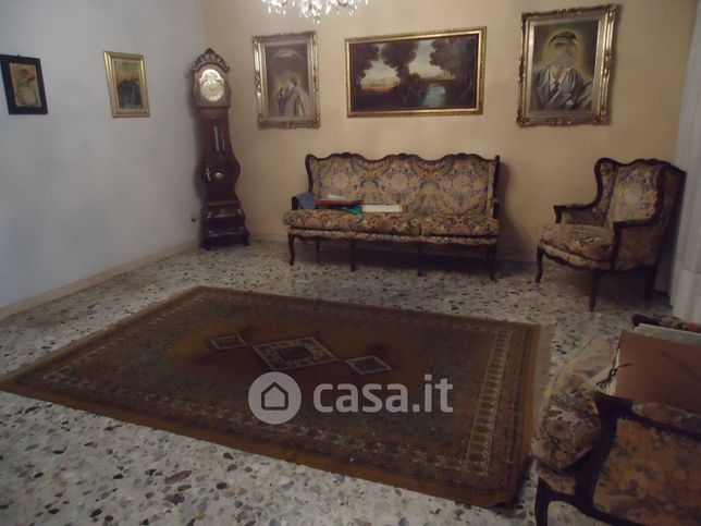 Villa in residenziale in Via E. Berlinguer
