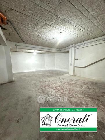 Box/posto auto in residenziale in 