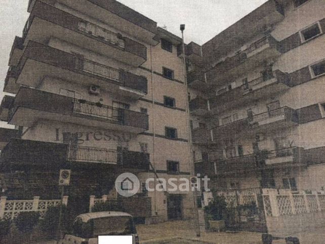 Appartamento in residenziale in Via Matteo Altomare