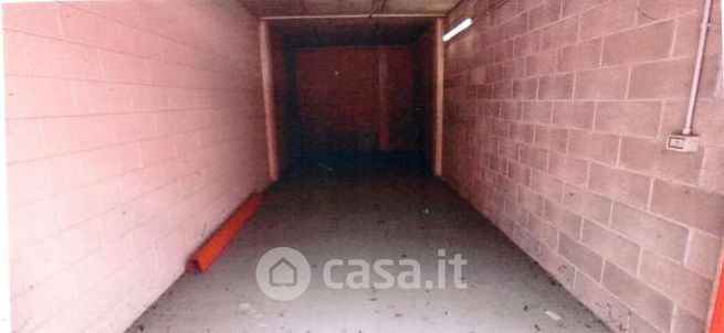 Garage/posto auto in residenziale in Via Carlo Imbonati 62 /2