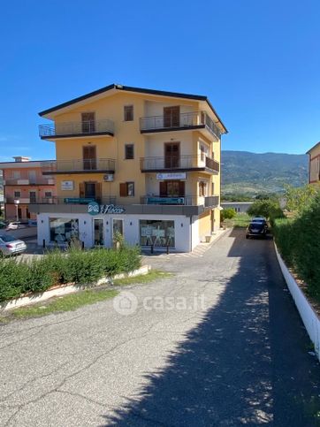 Appartamento in residenziale in Via Marinella 38