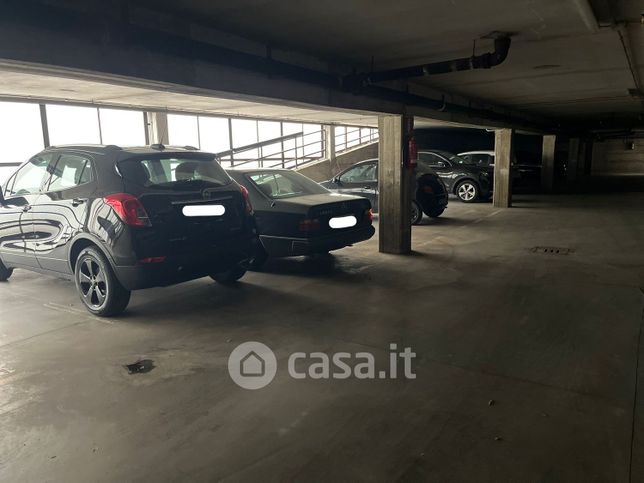 Garage/posto auto in residenziale in Via Ottone Fattiboni 106