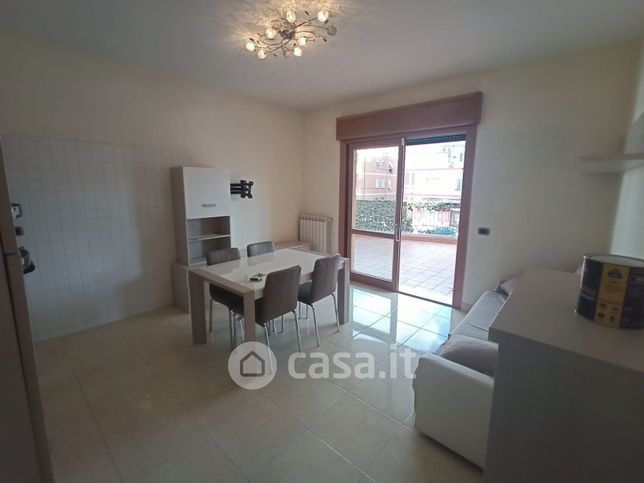 Appartamento in residenziale in Via di Morena