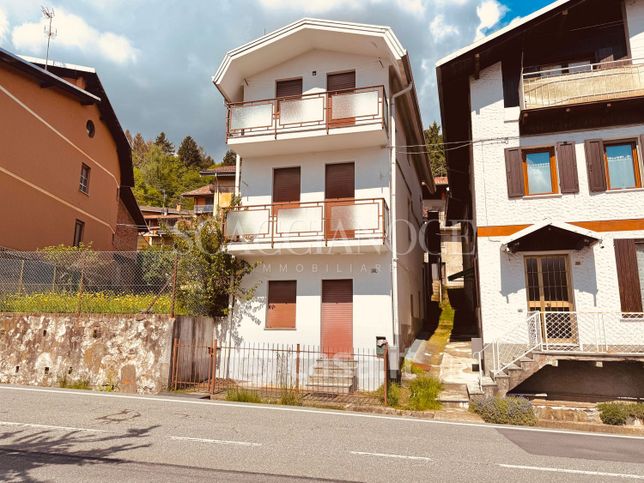 Casa indipendente in residenziale in Frazione Ferrero 48