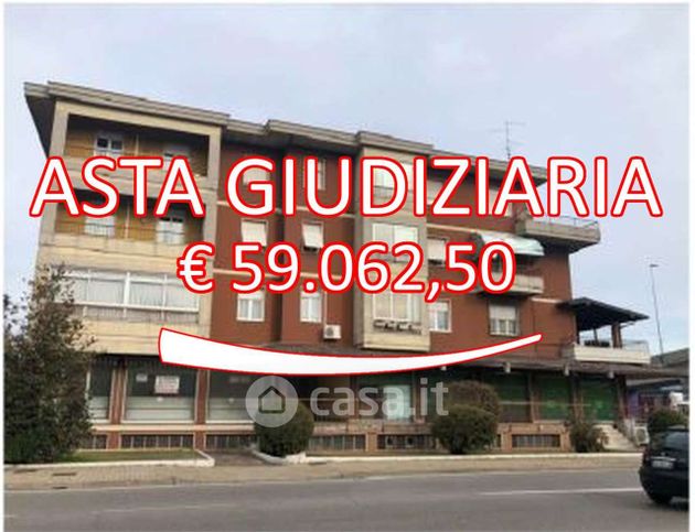 Appartamento in residenziale in Viale Caduti del Lavoro 61