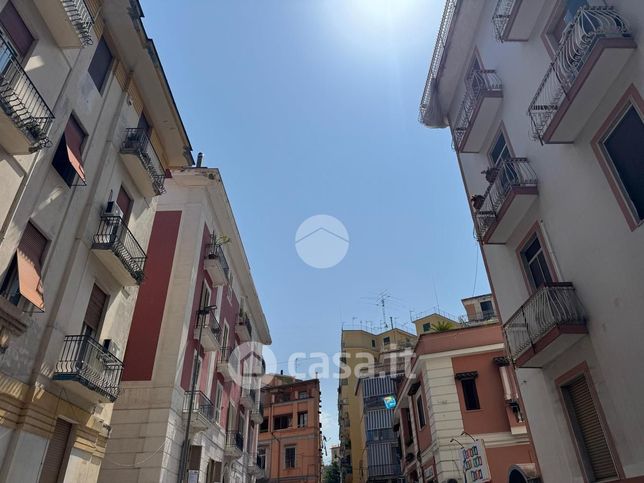 Appartamento in residenziale in Via Luigi Denza 23