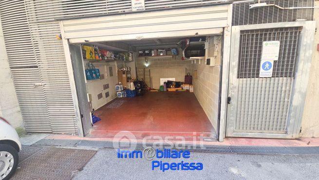 Box/posto auto in residenziale in Via Giuseppe Ratti 6