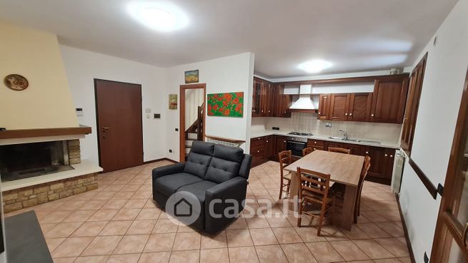 Appartamento in residenziale in Via del Calice 10