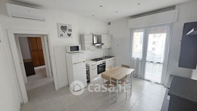 Appartamento in residenziale in Via G. Alione 6 a