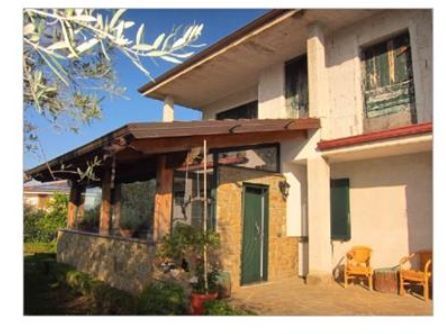 Appartamento in residenziale in Via Piano delle Pere