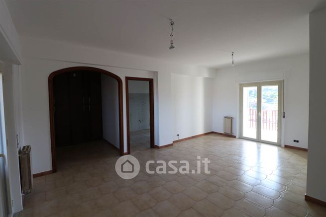 Appartamento in residenziale in Via Sutera 14