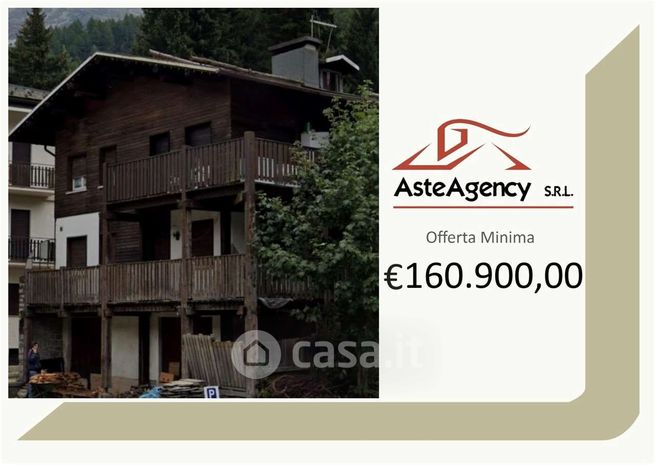 Appartamento in residenziale in Via Innocente de Giacomi