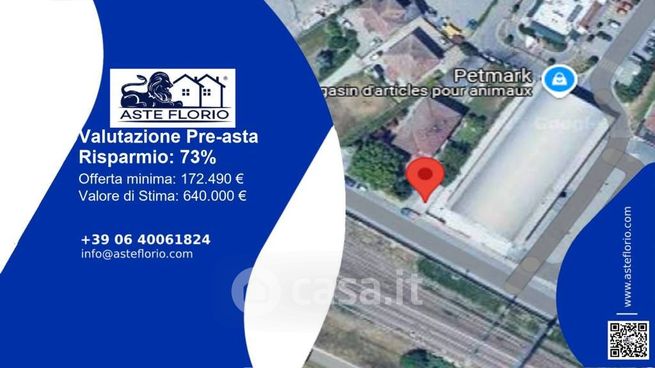 Ufficio in commerciale in Via Vecchia Torino 19