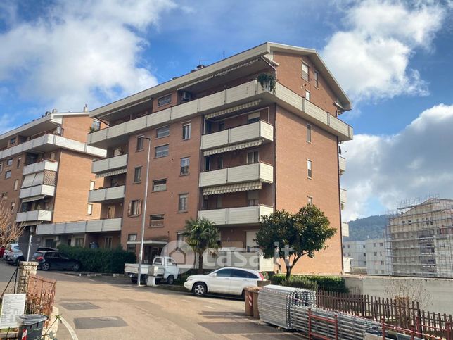 Appartamento in residenziale in Via G. Deledda 12