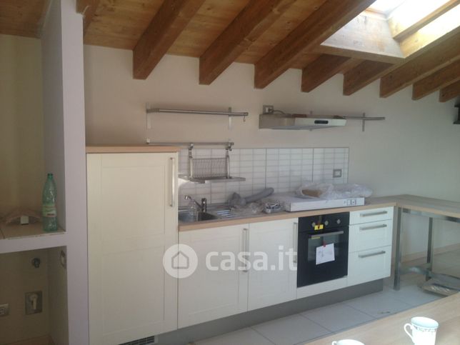 Appartamento in residenziale in Via San Zeno