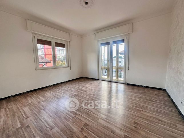 Appartamento in residenziale in Via Luciano Tavilla 8