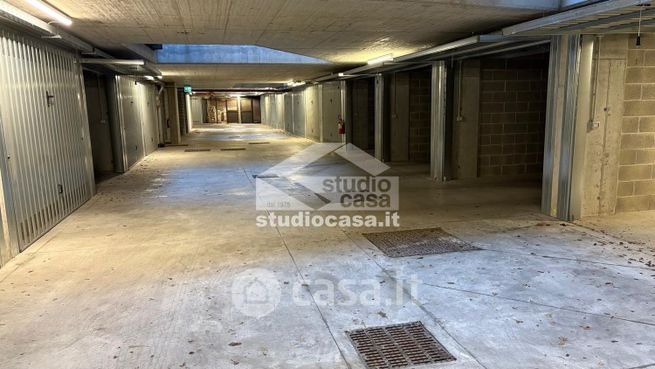 Box/posto auto in residenziale in 