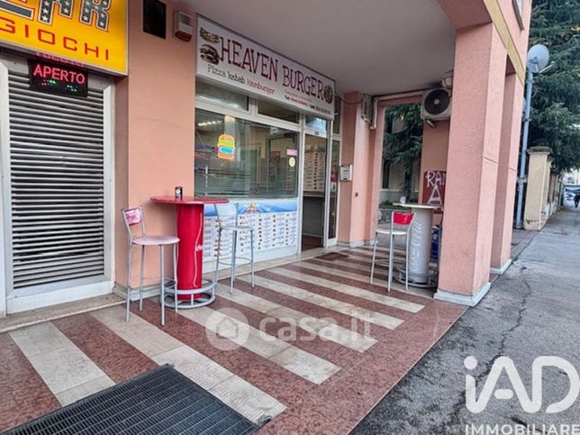 Ufficio in commerciale in Viale Trento