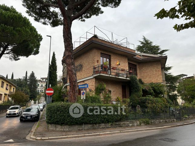 Appartamento in residenziale in Via Libero Andreotti