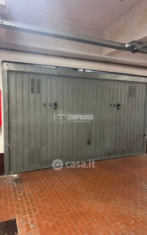 Box/posto auto in residenziale in Via Crimea