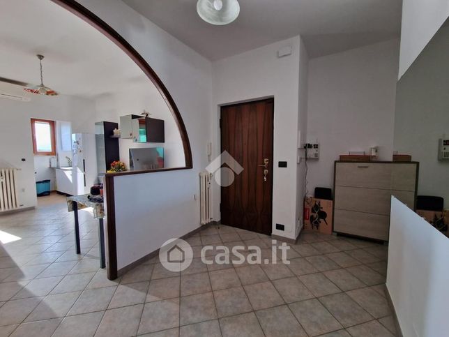 Appartamento in residenziale in Via Giolitti 23