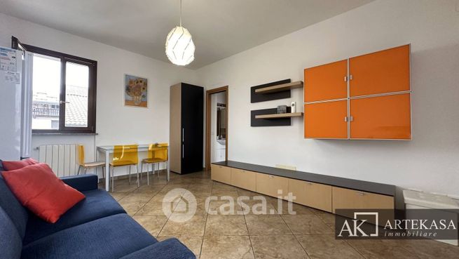 Appartamento in residenziale in Via GiosuÃ¨ Carducci 72