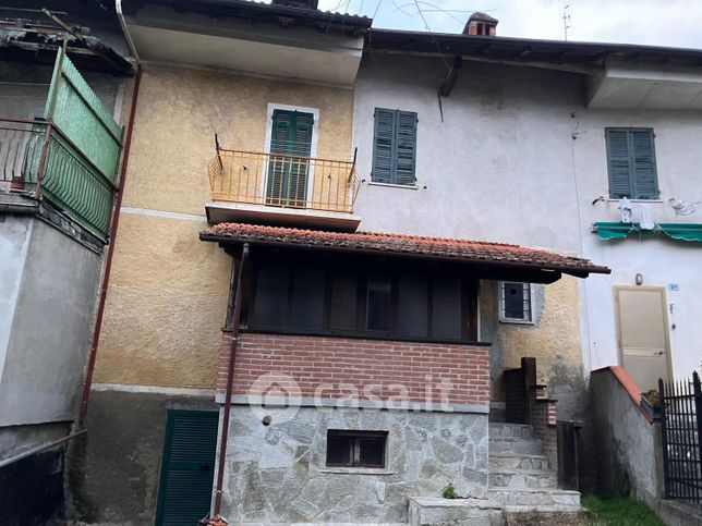 Rustico/casale in residenziale in Via Oratorio 61