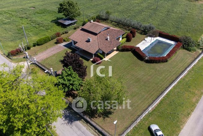Villa in residenziale in