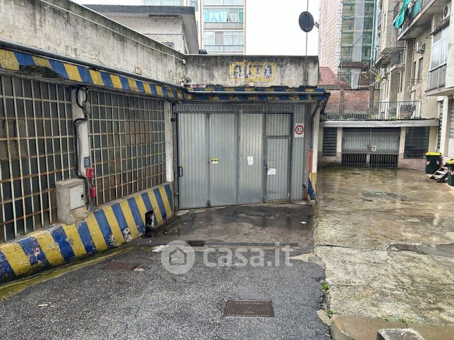 Garage/posto auto in residenziale in Via Loano 2