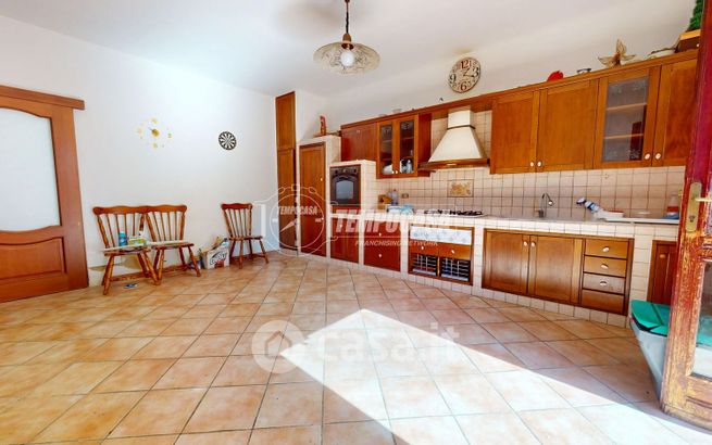 Casa indipendente in residenziale in Traversa Giulio Petroni 135/A