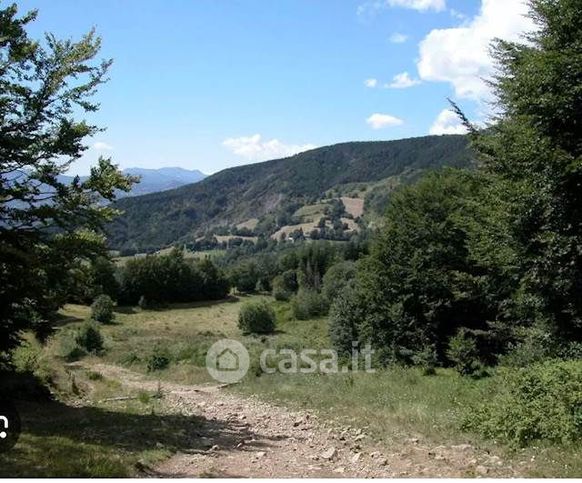 Terreno agricolo in commerciale in 