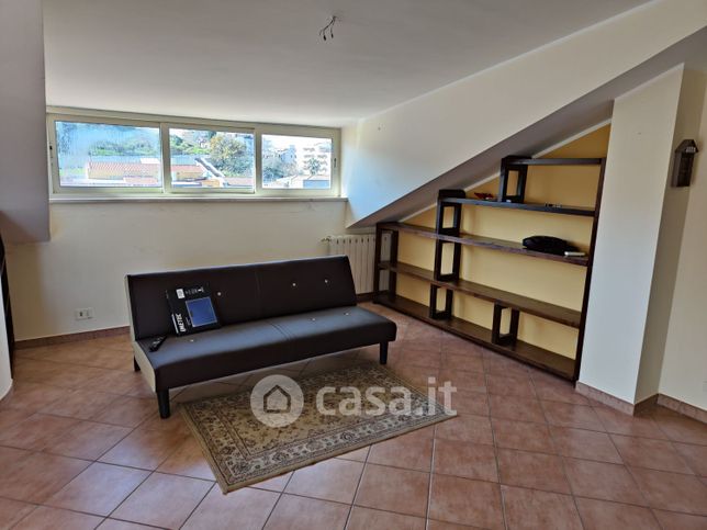 Appartamento in residenziale in Via Dante Alighieri 2