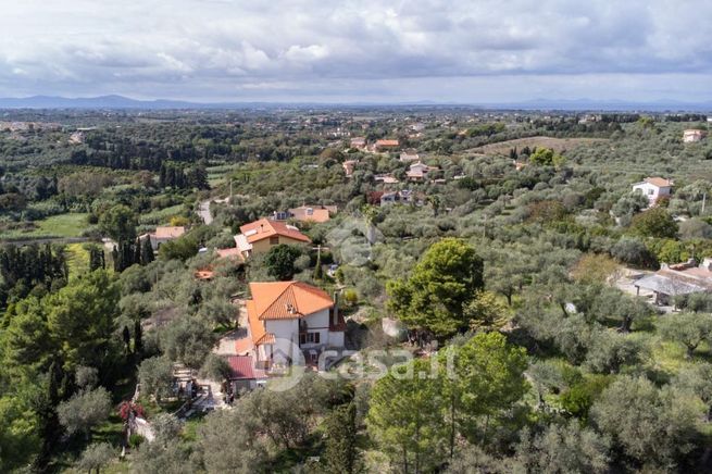 Villa in residenziale in Strada Vicinale Badde Pedrosa - Taniga 49