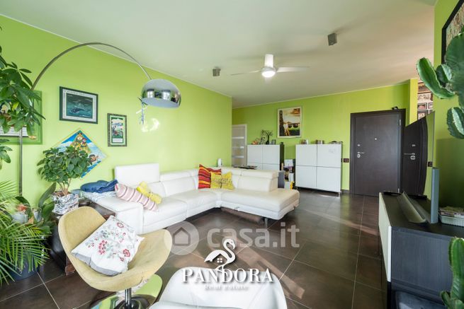 Appartamento in residenziale in Via per Castelnovate 1