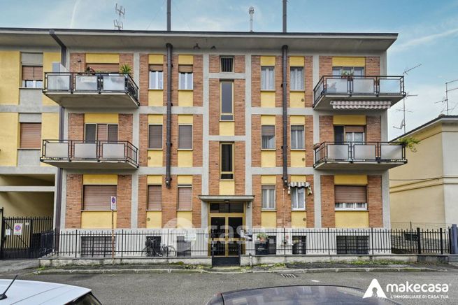 Appartamento in residenziale in Via delle Azalee 26