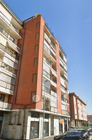 Appartamento in residenziale in Via Volturno