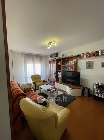 Appartamento in residenziale in Via San Pio X' 100