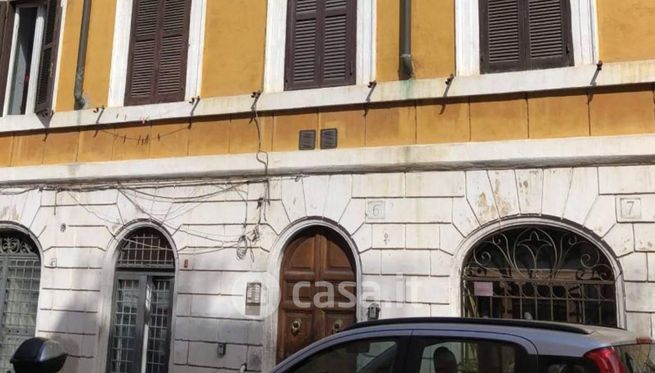 Appartamento in residenziale in Piazza di San Cosimato