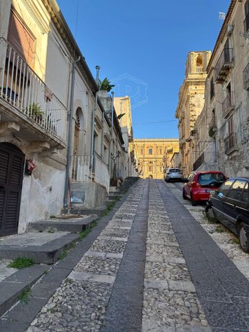 Appartamento in residenziale in Ronco Girolamo Magnano